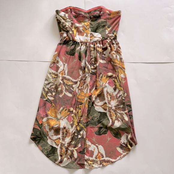 BB Dakota Stillman Orchid Printed Strapless Dress Size 4 - Picture 5 of 11